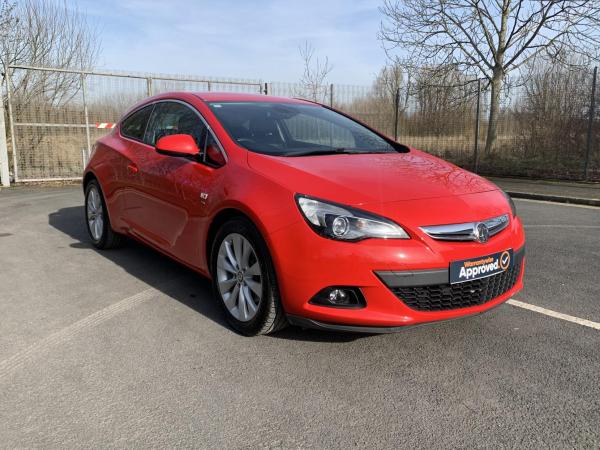 Vauxhall Astra GTC 1.4i Turbo SRi Coupe 3dr Petrol Auto Euro 6 (140 ps)