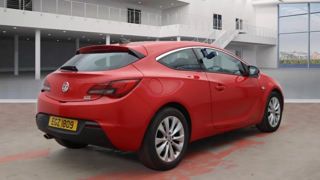 Vauxhall Astra GTC 1.4i Turbo SRi Coupe 3dr Petrol Auto Euro 6 (140 ps)