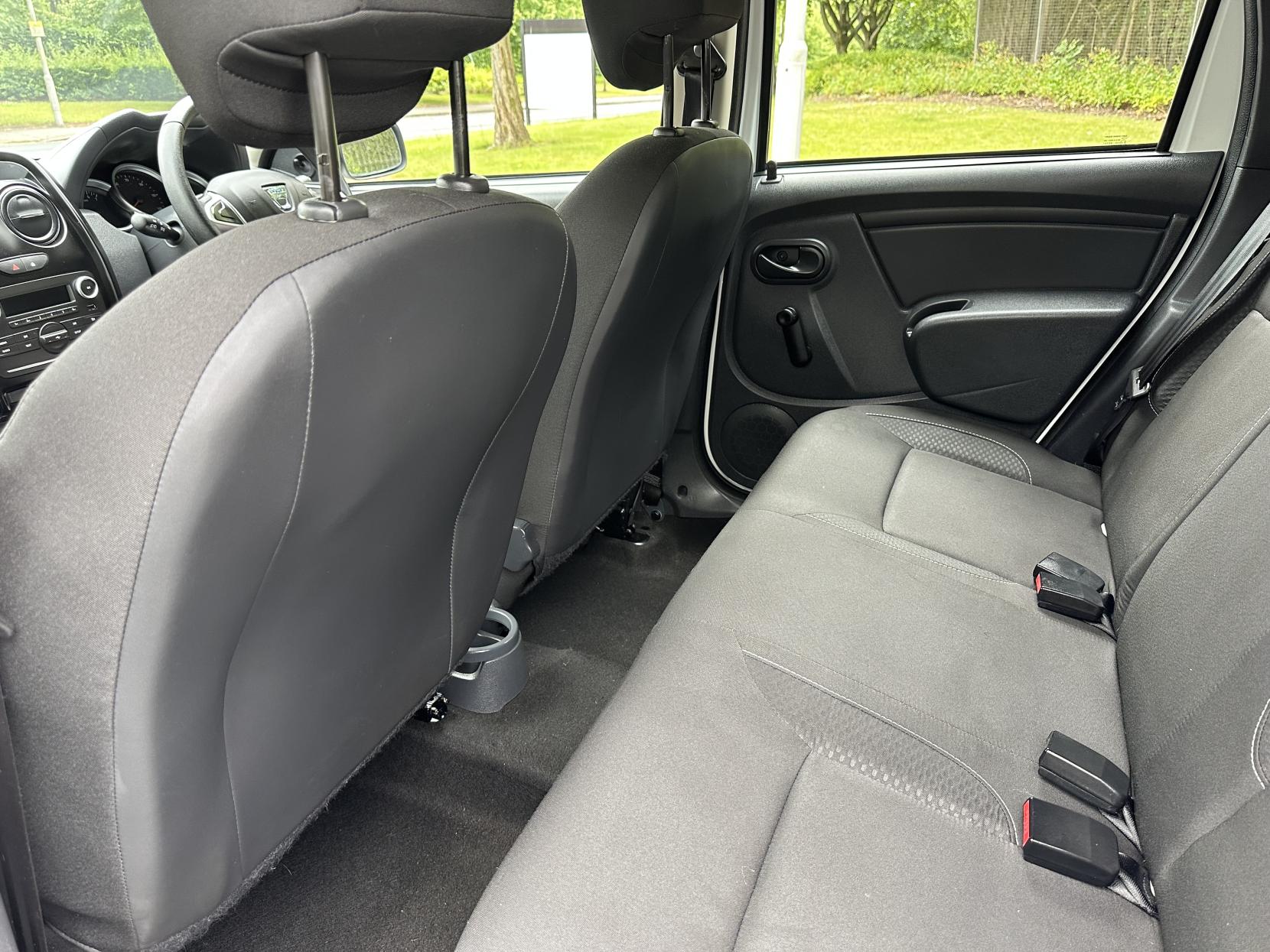 Dacia Duster 1.6 SCe Ambiance SUV 5dr Petrol Manual Euro 6 (s/s) (115 ps)