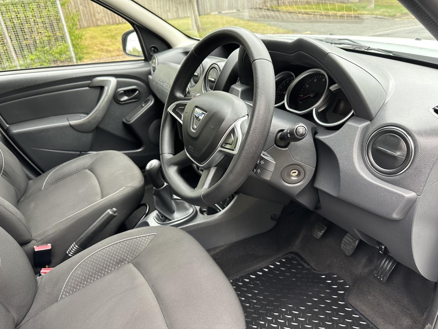 Dacia Duster 1.6 SCe Ambiance SUV 5dr Petrol Manual Euro 6 (s/s) (115 ps)