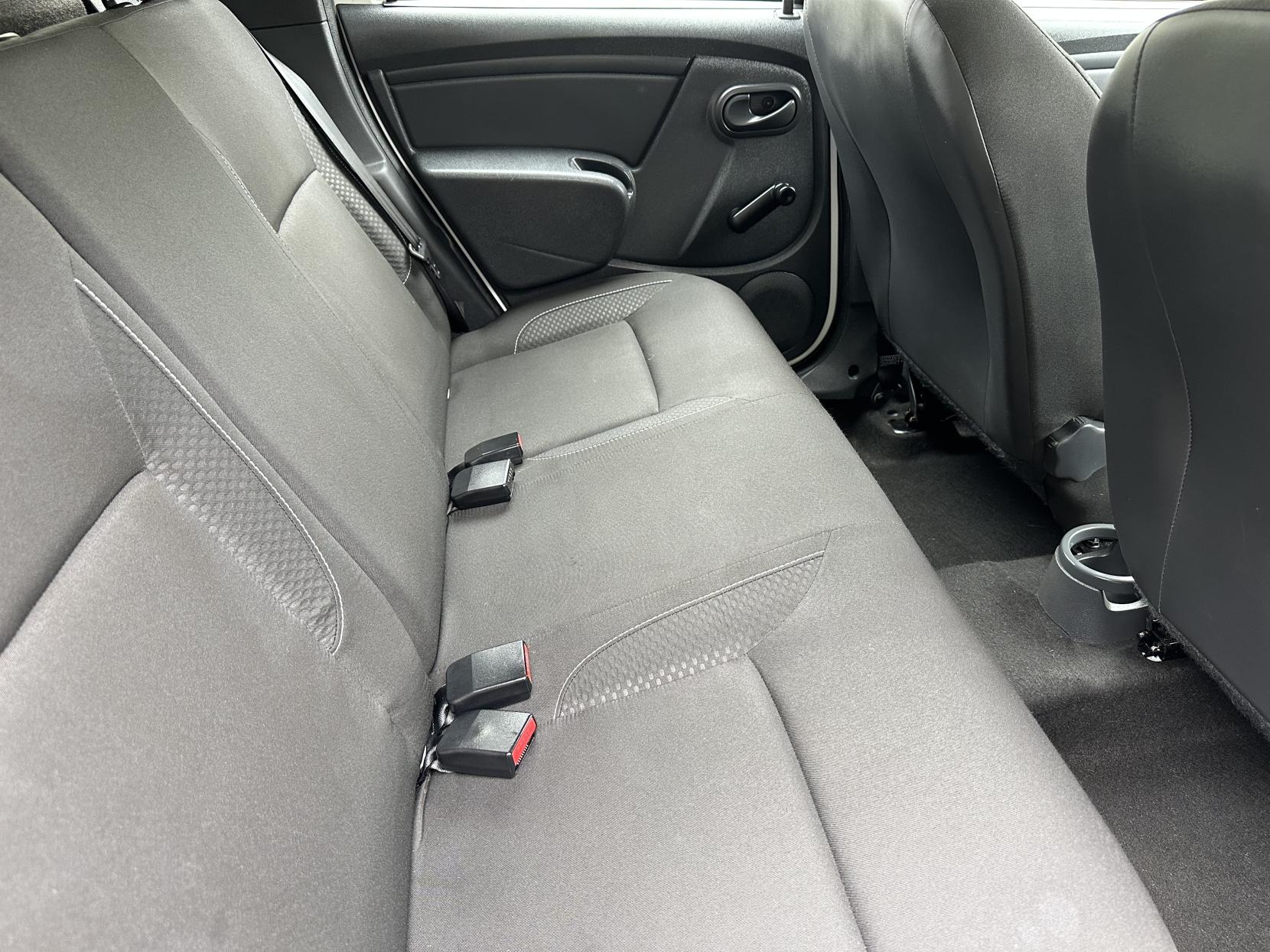 Dacia Duster 1.6 SCe Ambiance SUV 5dr Petrol Manual Euro 6 (s/s) (115 ps)