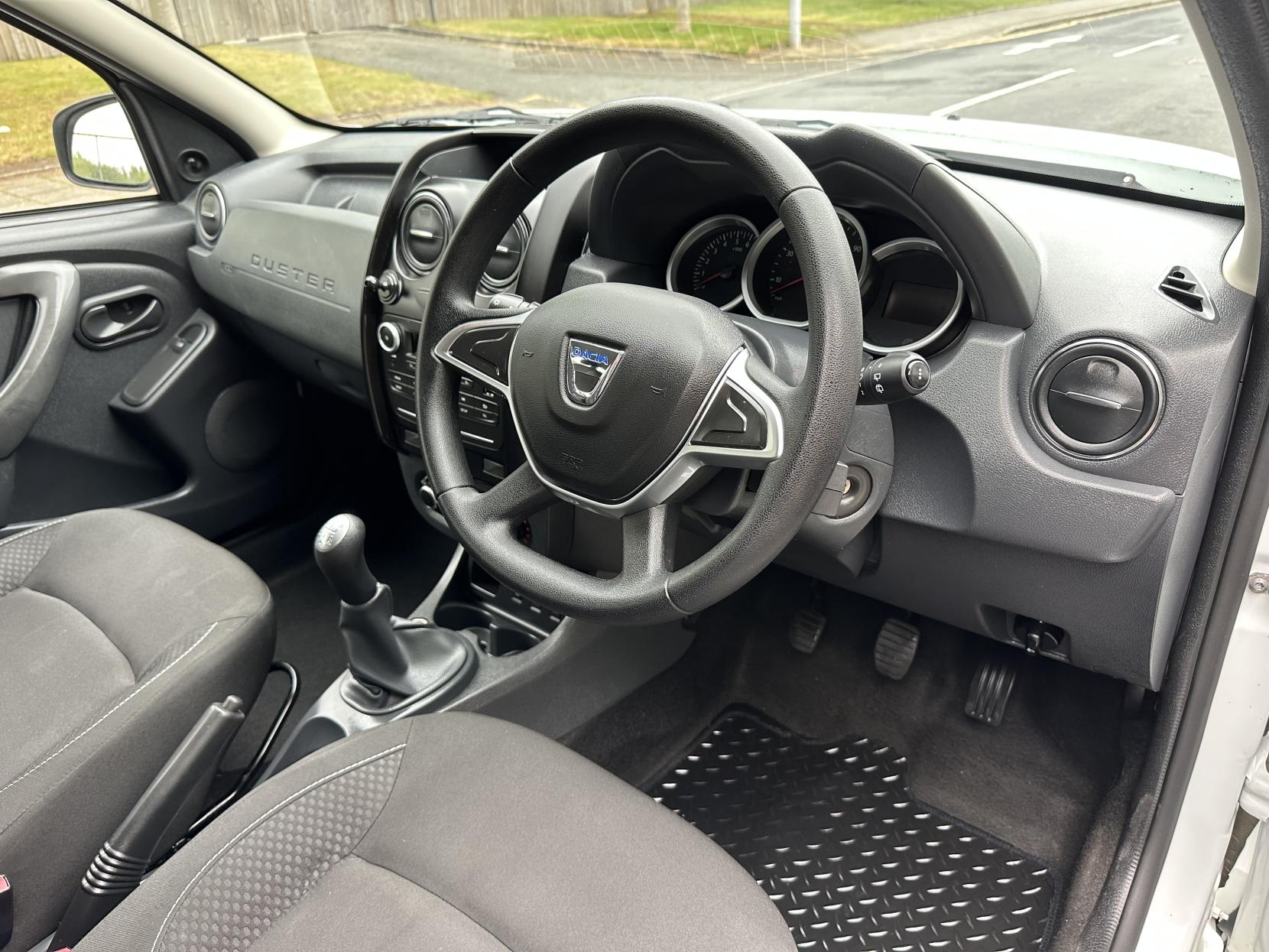 Dacia Duster 1.6 SCe Ambiance SUV 5dr Petrol Manual Euro 6 (s/s) (115 ps)