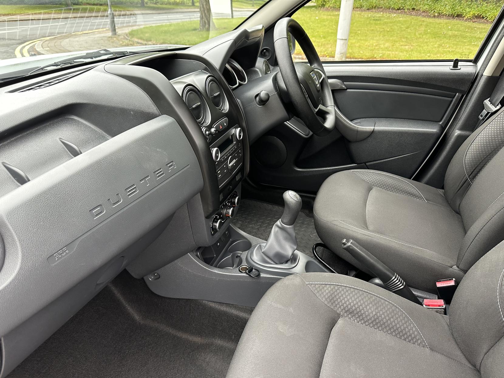 Dacia Duster 1.6 SCe Ambiance SUV 5dr Petrol Manual Euro 6 (s/s) (115 ps)