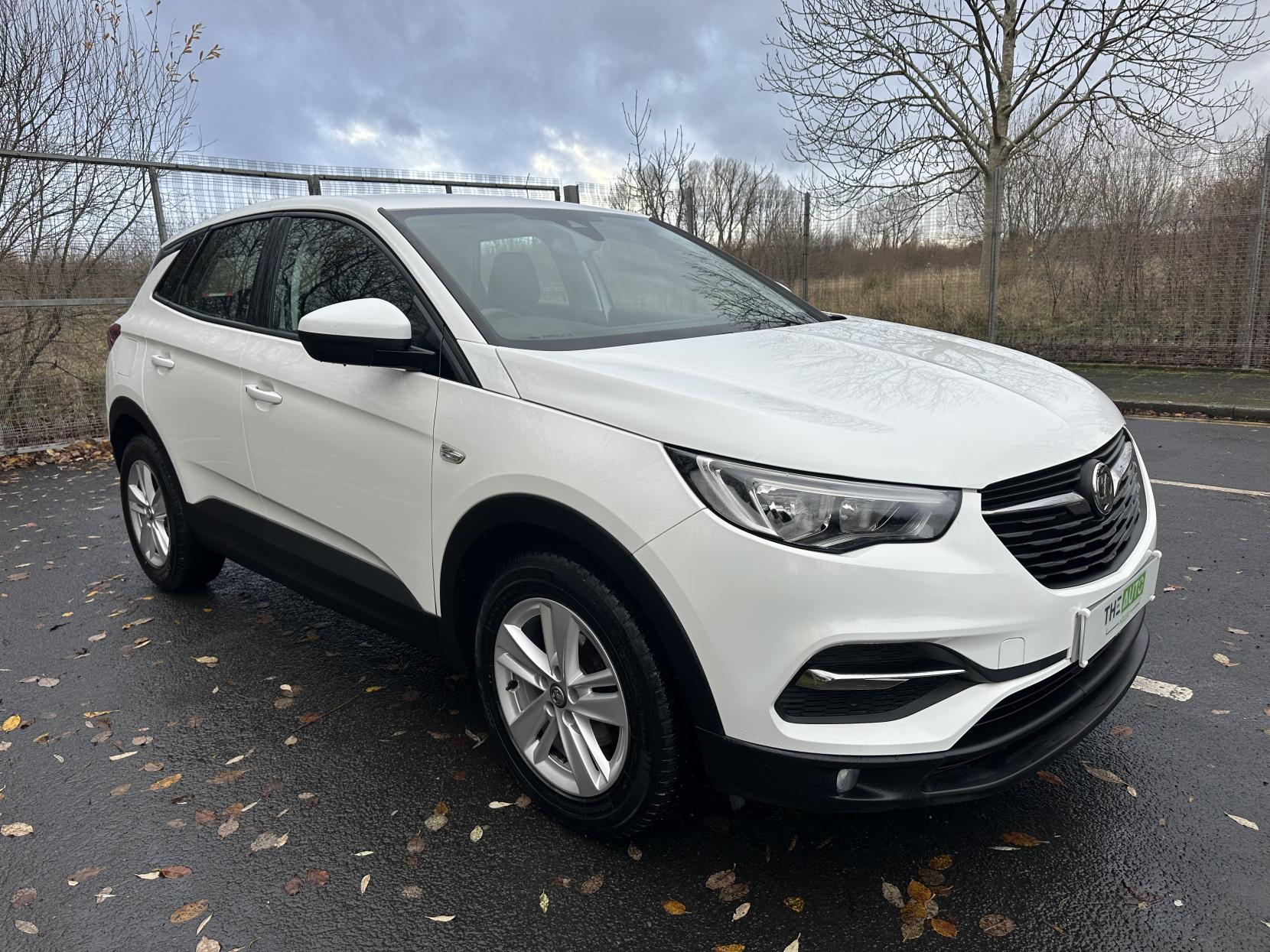 Vauxhall Grandland X 1.2 Turbo GPF SE SUV 5dr Petrol Manual Euro 6 (s/s) (130 ps)