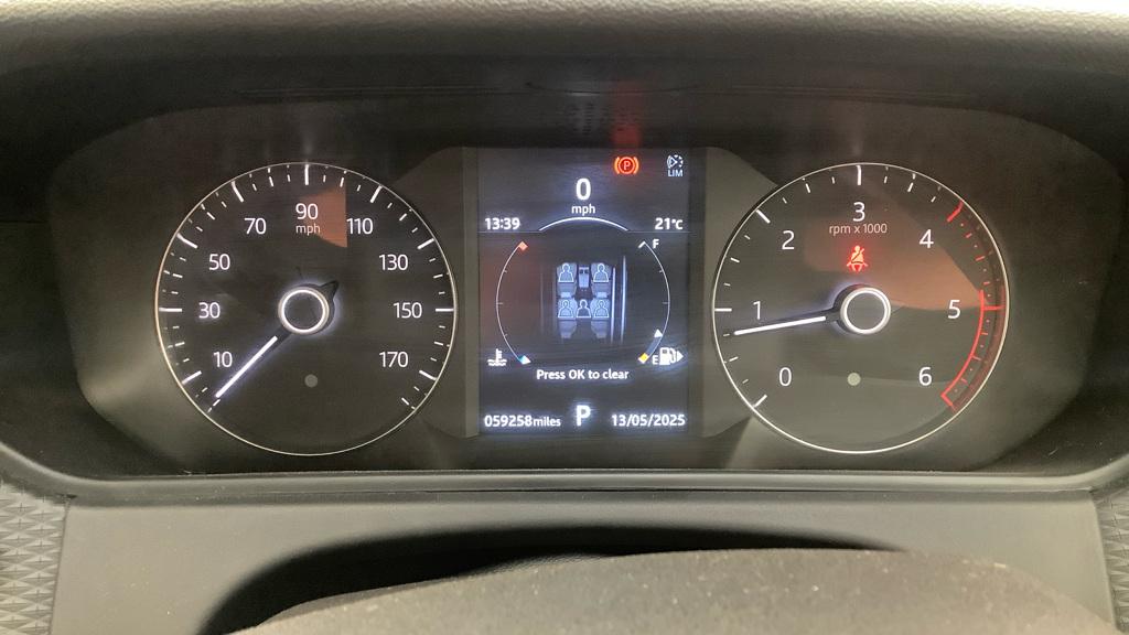 Land Rover Range Rover Velar 2.0 D240 S SUV 5dr Diesel Auto 4WD Euro 6 (s/s) (240 ps)