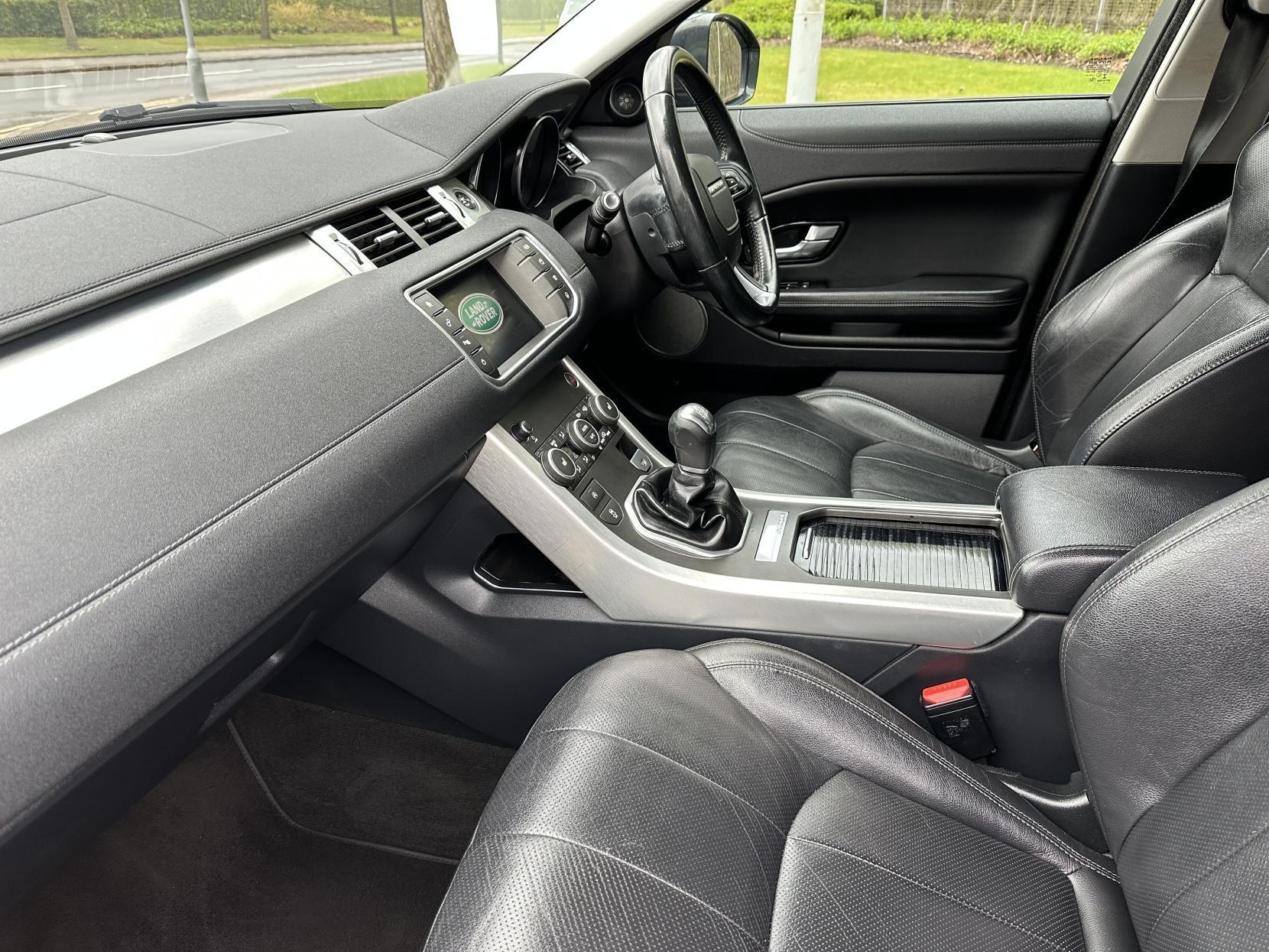 Land Rover Range Rover Evoque 2.0 eD4 SE SUV 5dr Diesel Manual FWD Euro 6 (s/s) (150 ps)