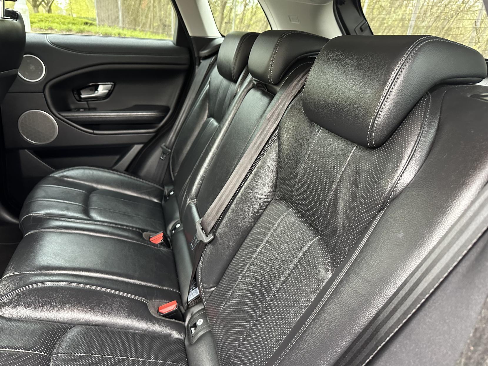 Land Rover Range Rover Evoque 2.0 eD4 SE SUV 5dr Diesel Manual FWD Euro 6 (s/s) (150 ps)