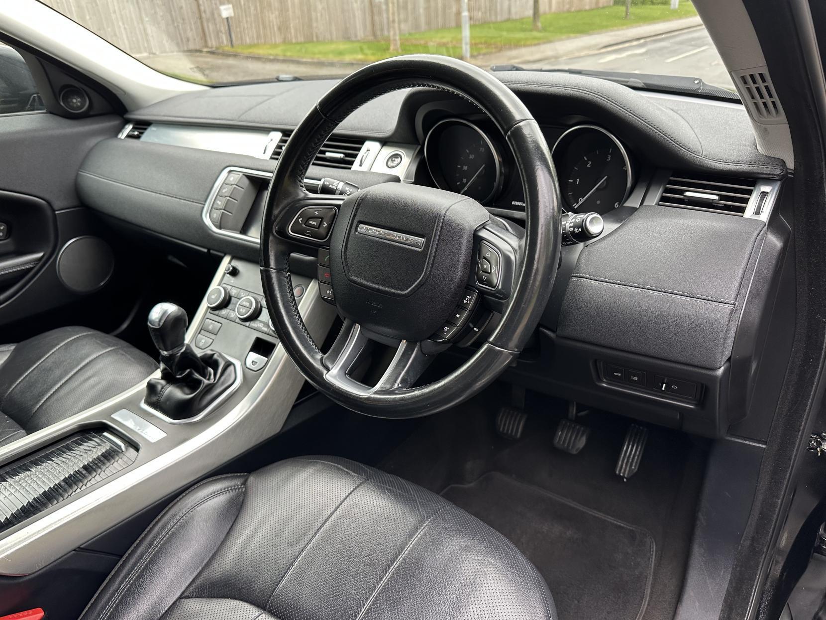Land Rover Range Rover Evoque 2.0 eD4 SE SUV 5dr Diesel Manual FWD Euro 6 (s/s) (150 ps)