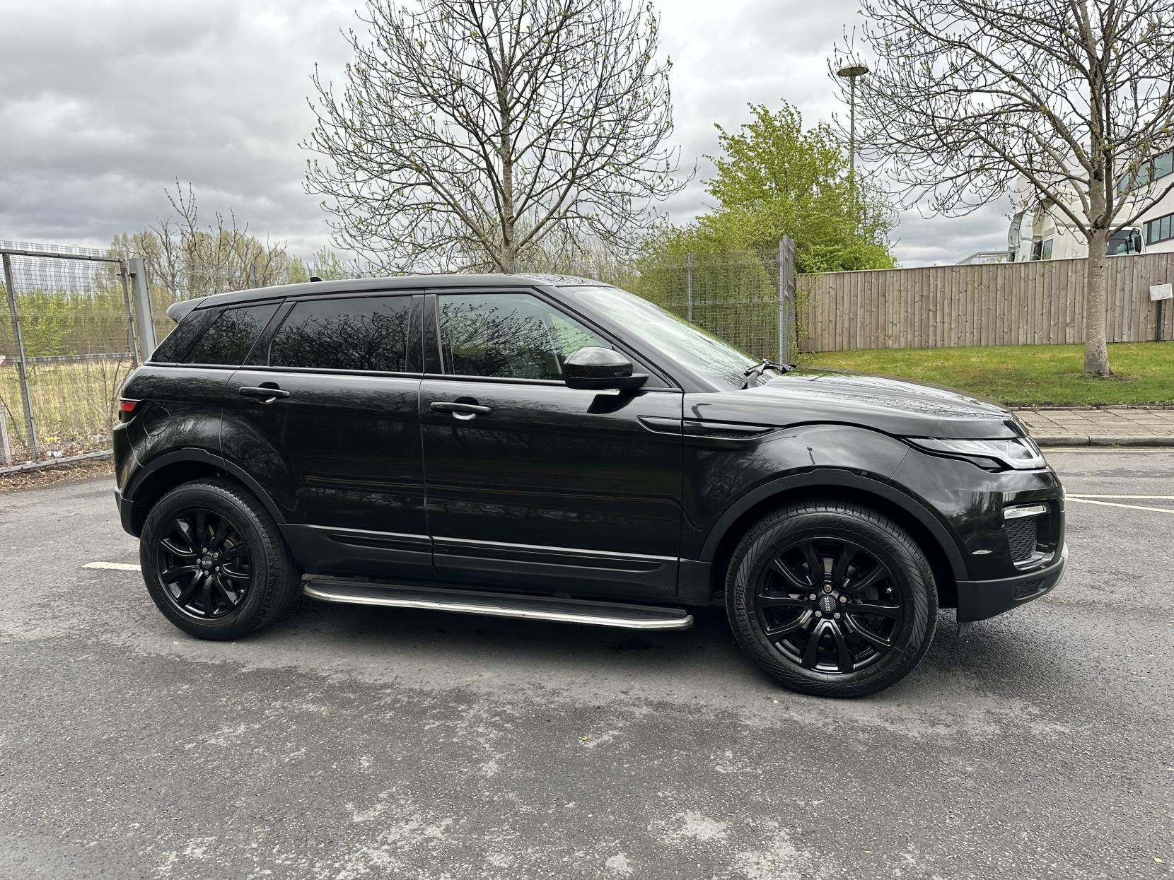 Land Rover Range Rover Evoque 2.0 eD4 SE SUV 5dr Diesel Manual FWD Euro 6 (s/s) (150 ps)