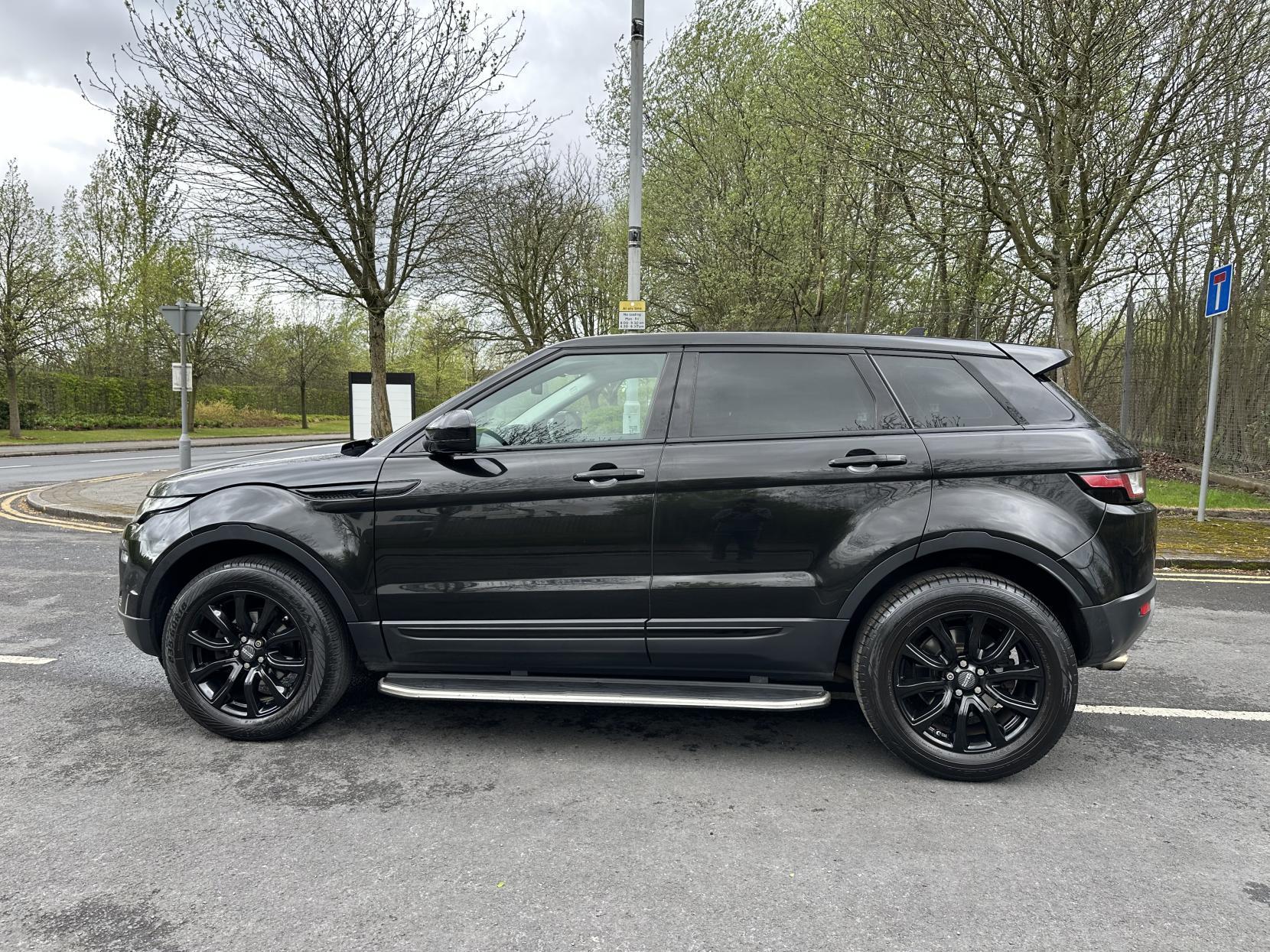Land Rover Range Rover Evoque 2.0 eD4 SE SUV 5dr Diesel Manual FWD Euro 6 (s/s) (150 ps)