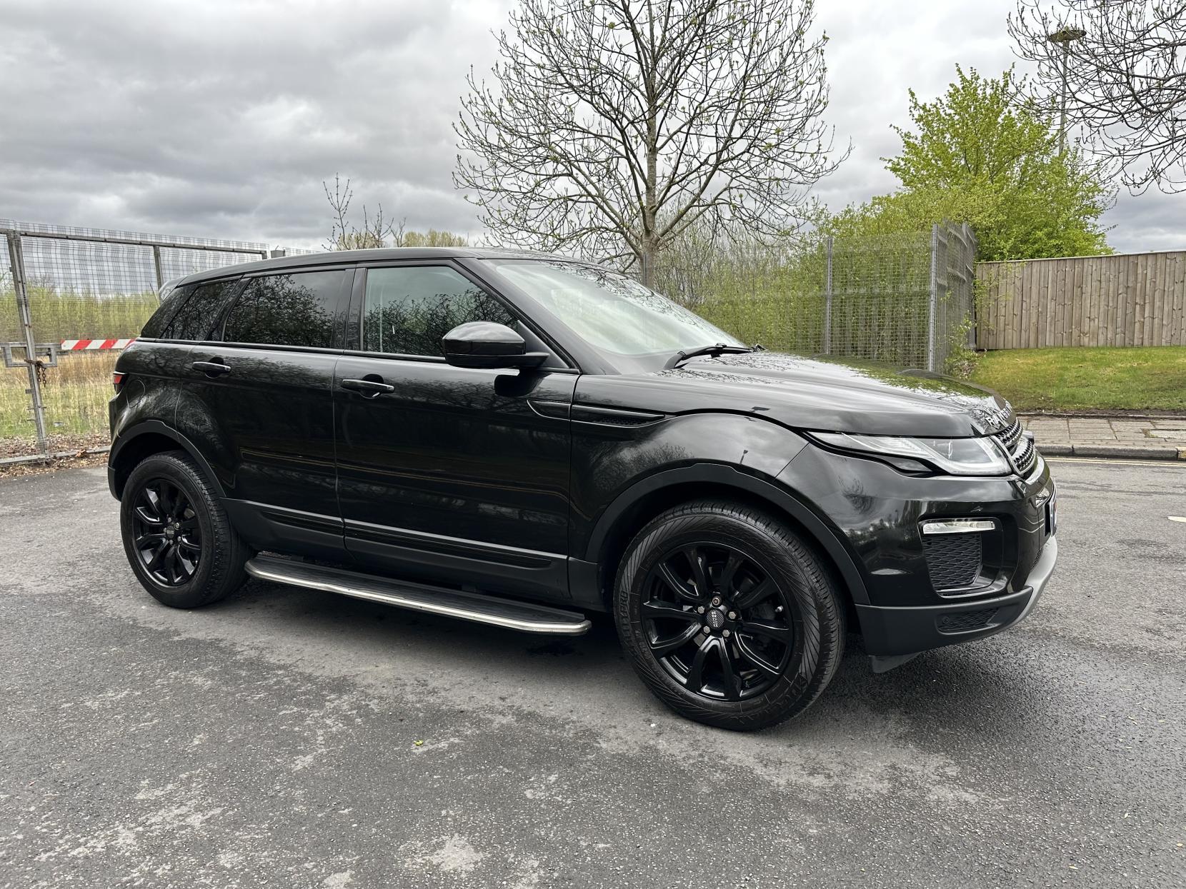 Land Rover Range Rover Evoque 2.0 eD4 SE SUV 5dr Diesel Manual FWD Euro 6 (s/s) (150 ps)