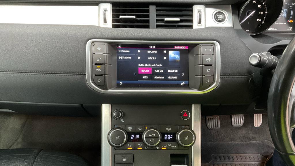 Land Rover Range Rover Evoque 2.0 eD4 SE SUV 5dr Diesel Manual FWD Euro 6 (s/s) (150 ps)
