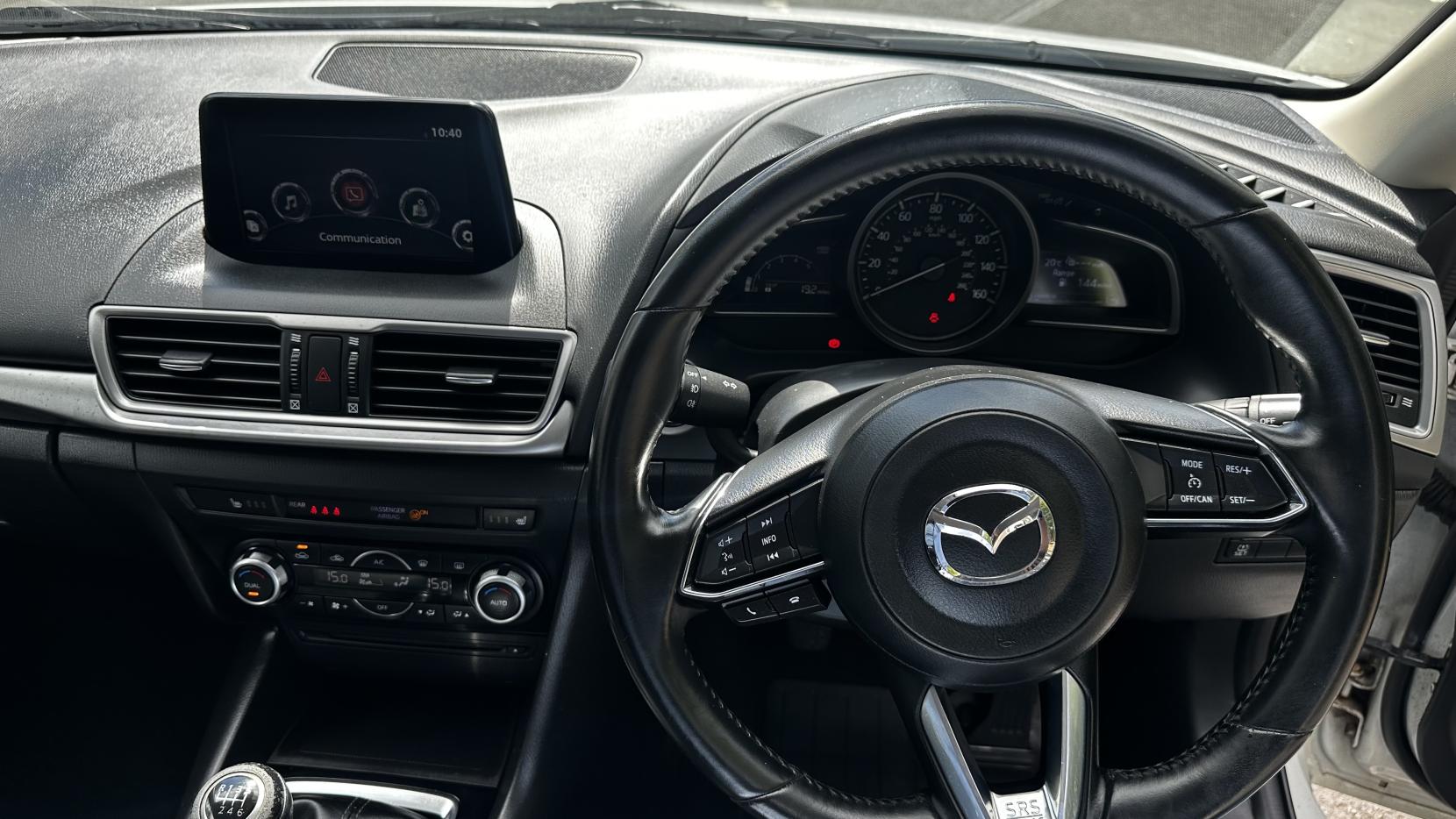 Mazda Mazda3 2.2 SKYACTIV-D SE-L Nav Hatchback 5dr Diesel Manual Euro 6 (s/s) (150 ps)