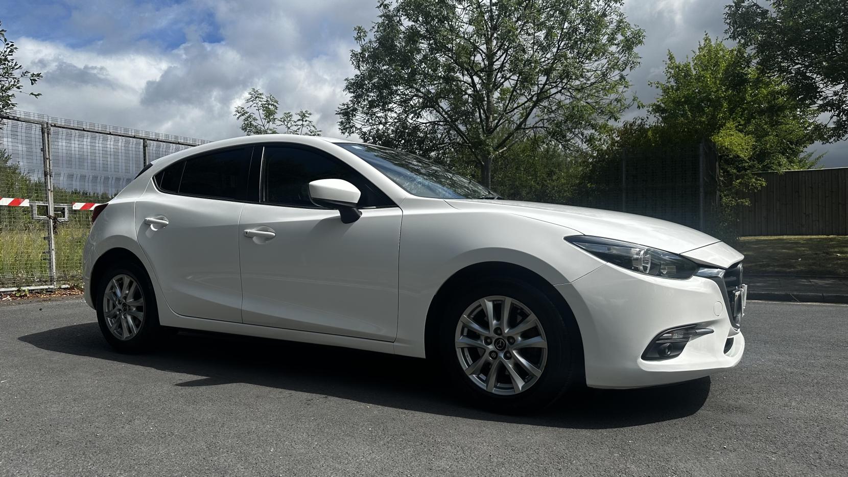 Mazda Mazda3 2.2 SKYACTIV-D SE-L Nav Hatchback 5dr Diesel Manual Euro 6 (s/s) (150 ps)