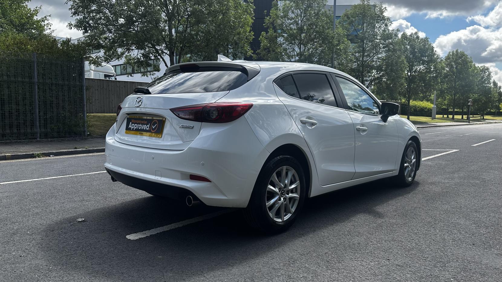 Mazda Mazda3 2.2 SKYACTIV-D SE-L Nav Hatchback 5dr Diesel Manual Euro 6 (s/s) (150 ps)