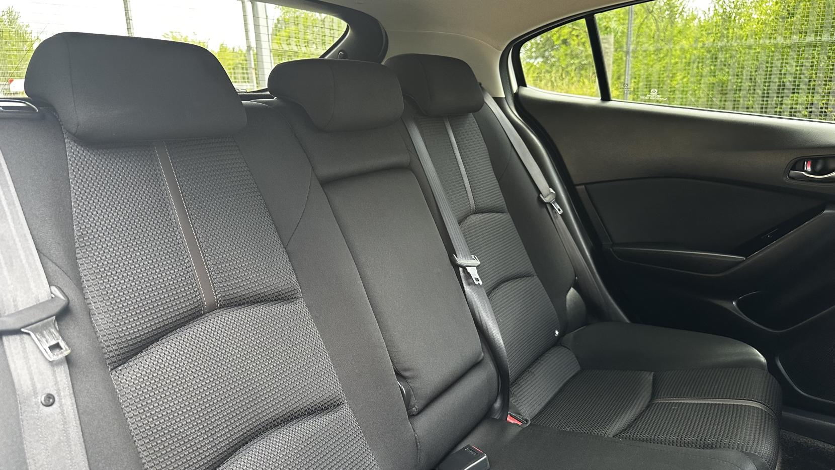 Mazda Mazda3 2.2 SKYACTIV-D SE-L Nav Hatchback 5dr Diesel Manual Euro 6 (s/s) (150 ps)