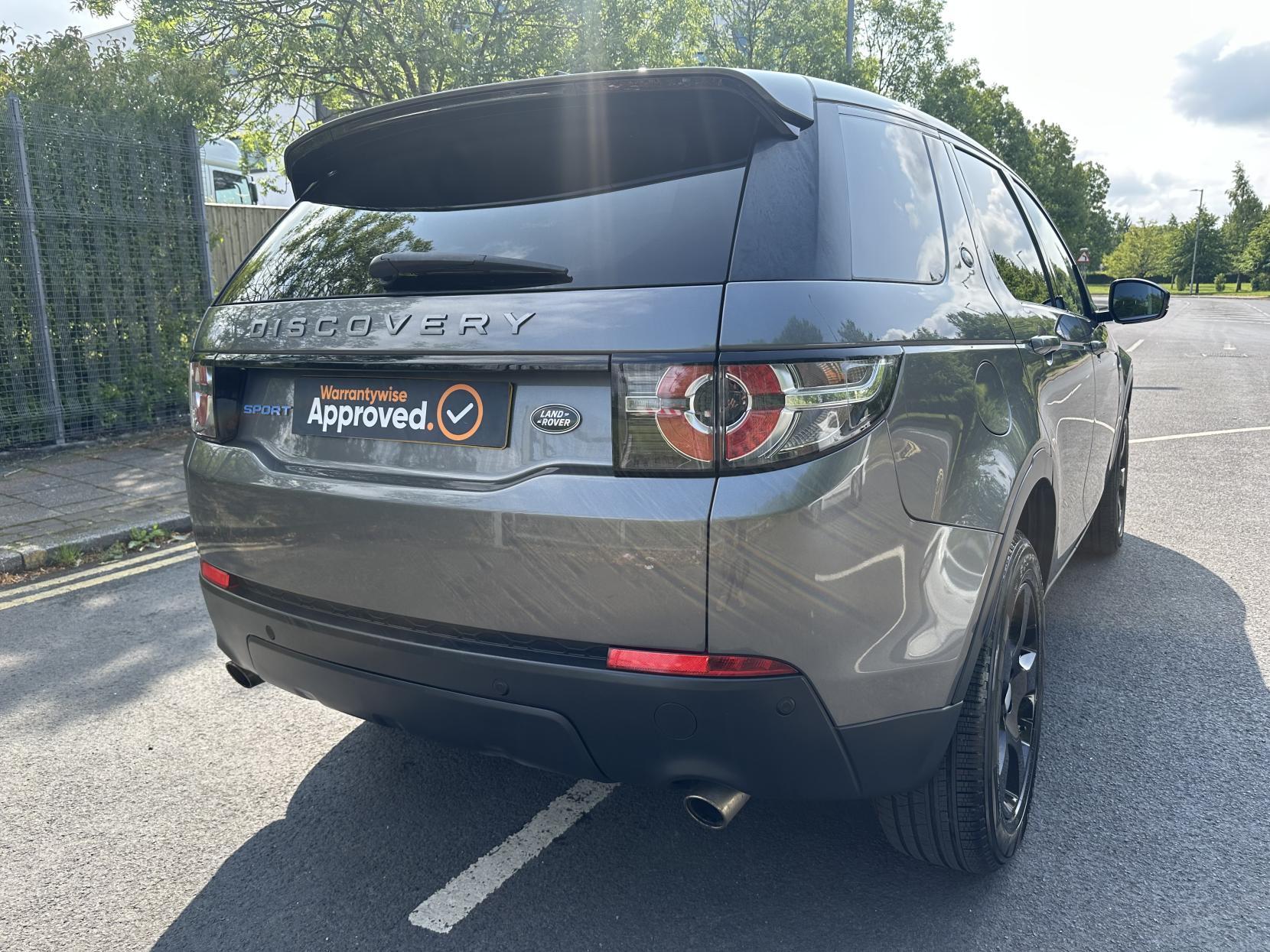 Land Rover Discovery Sport 2.0 eD4 SE SUV 5dr Diesel Manual Euro 6 (s/s) (5 Seat) (150 ps)
