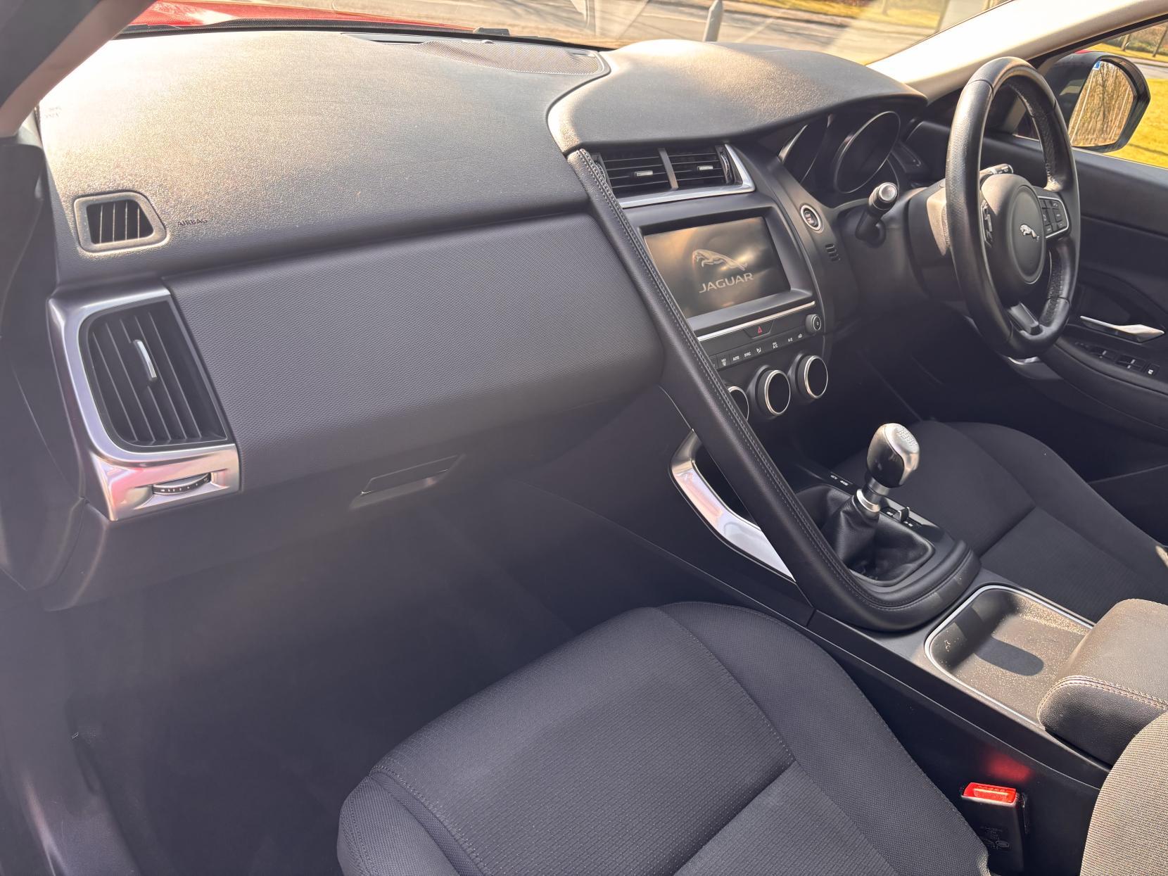 Jaguar E-PACE 2.0 D150 SUV 5dr Diesel Manual AWD Euro 6 (s/s) (150 ps)
