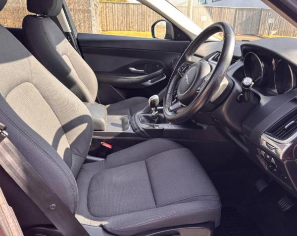 Jaguar E-PACE 2.0 D150 SUV 5dr Diesel Manual AWD Euro 6 (s/s) (150 ps)