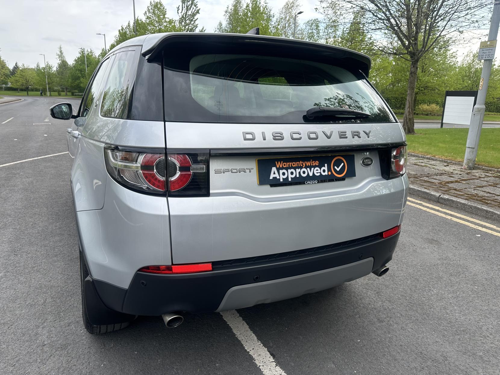 Land Rover Discovery Sport 2.0 TD4 SE Tech SUV 5dr Diesel Manual 4WD Euro 6 (s/s) (180 ps)