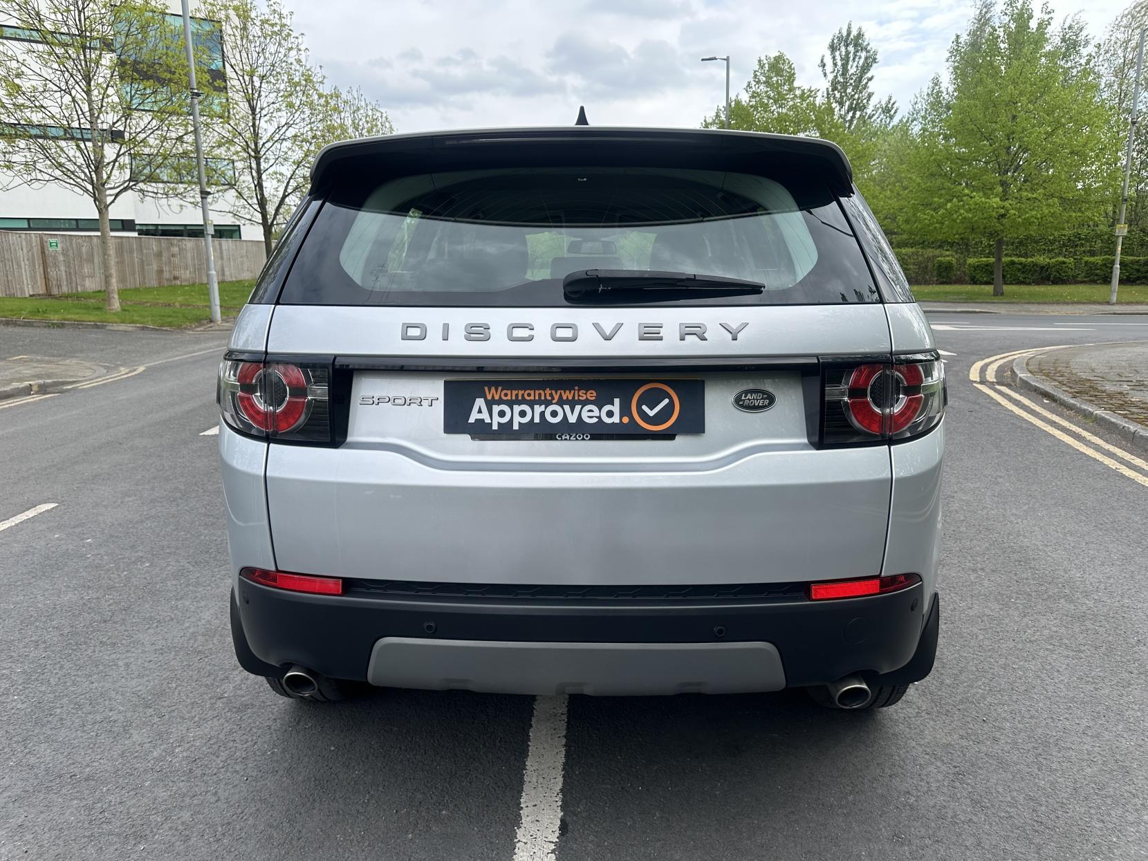 Land Rover Discovery Sport 2.0 TD4 SE Tech SUV 5dr Diesel Manual 4WD Euro 6 (s/s) (180 ps)