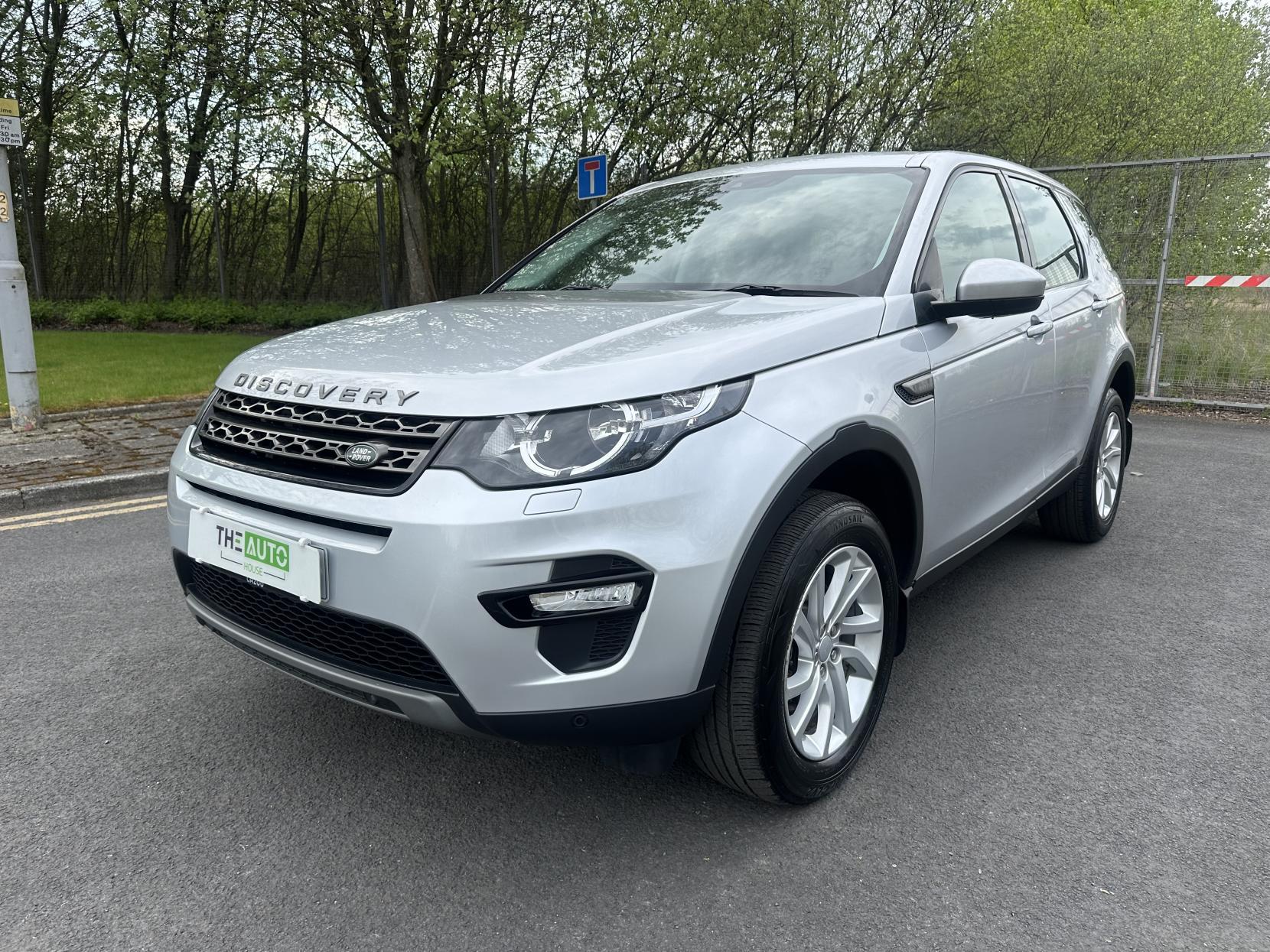 Land Rover Discovery Sport 2.0 TD4 SE Tech SUV 5dr Diesel Manual 4WD Euro 6 (s/s) (180 ps)
