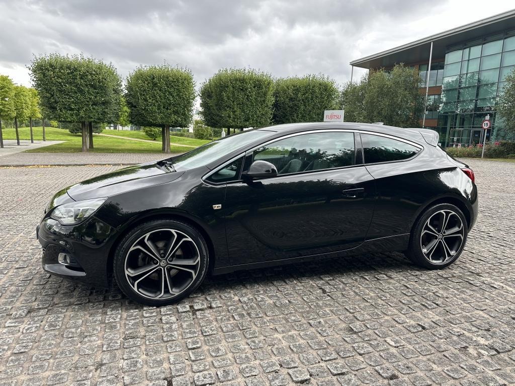 Vauxhall Astra GTC 1.4i Turbo Limited Edition Coupe 3dr Petrol Manual Euro 6 (s/s) (120 ps)