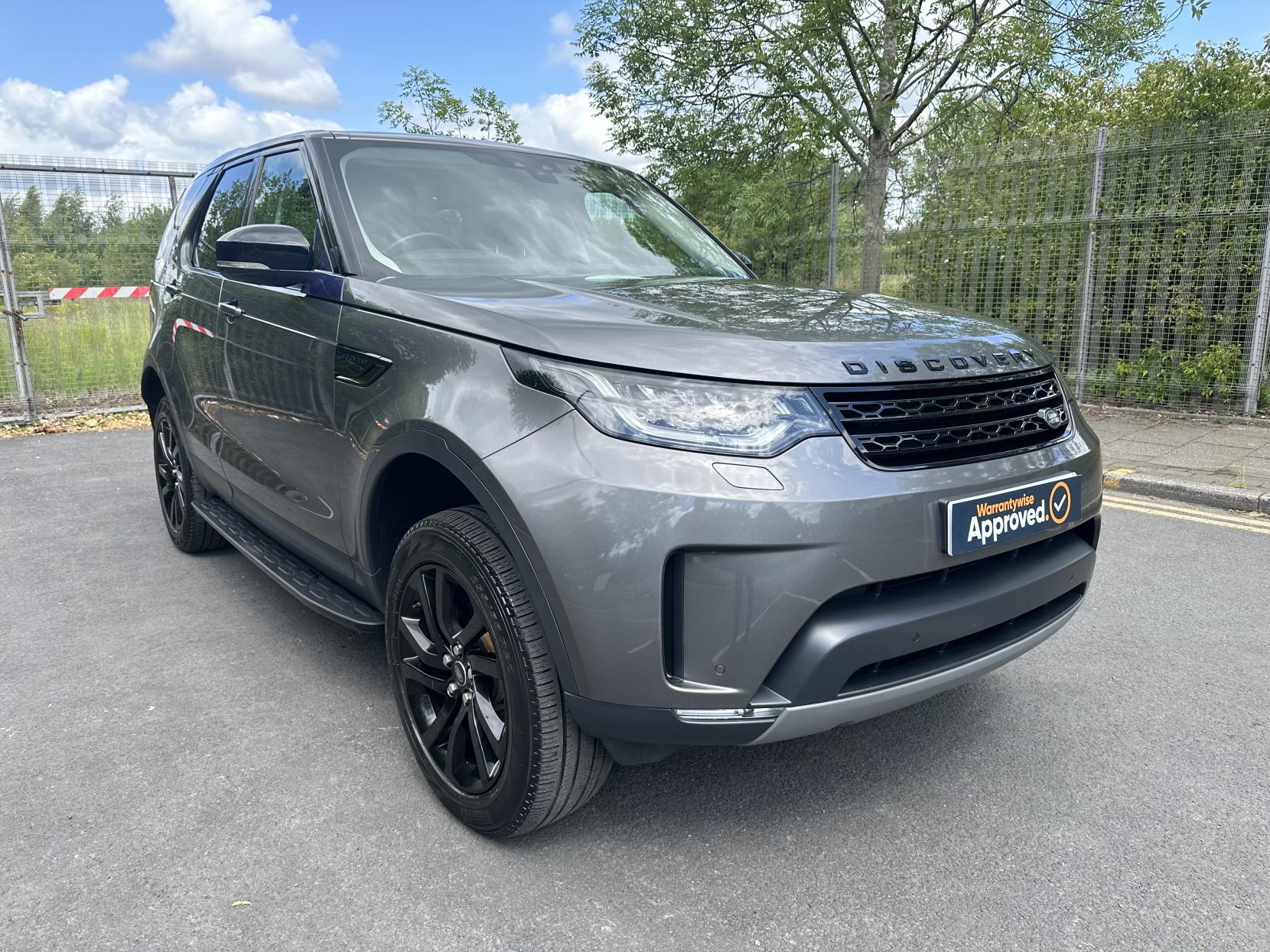 Land Rover Discovery 2.0 SD4 SE SUV 5dr Diesel Auto 4WD Euro 6 (s/s) (240 ps)