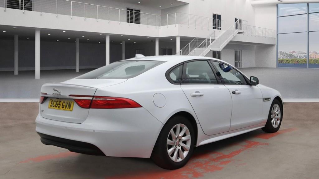 Jaguar XF 2.0d R-Sport Saloon 4dr Diesel Auto Euro 6 (s/s) (163 ps)