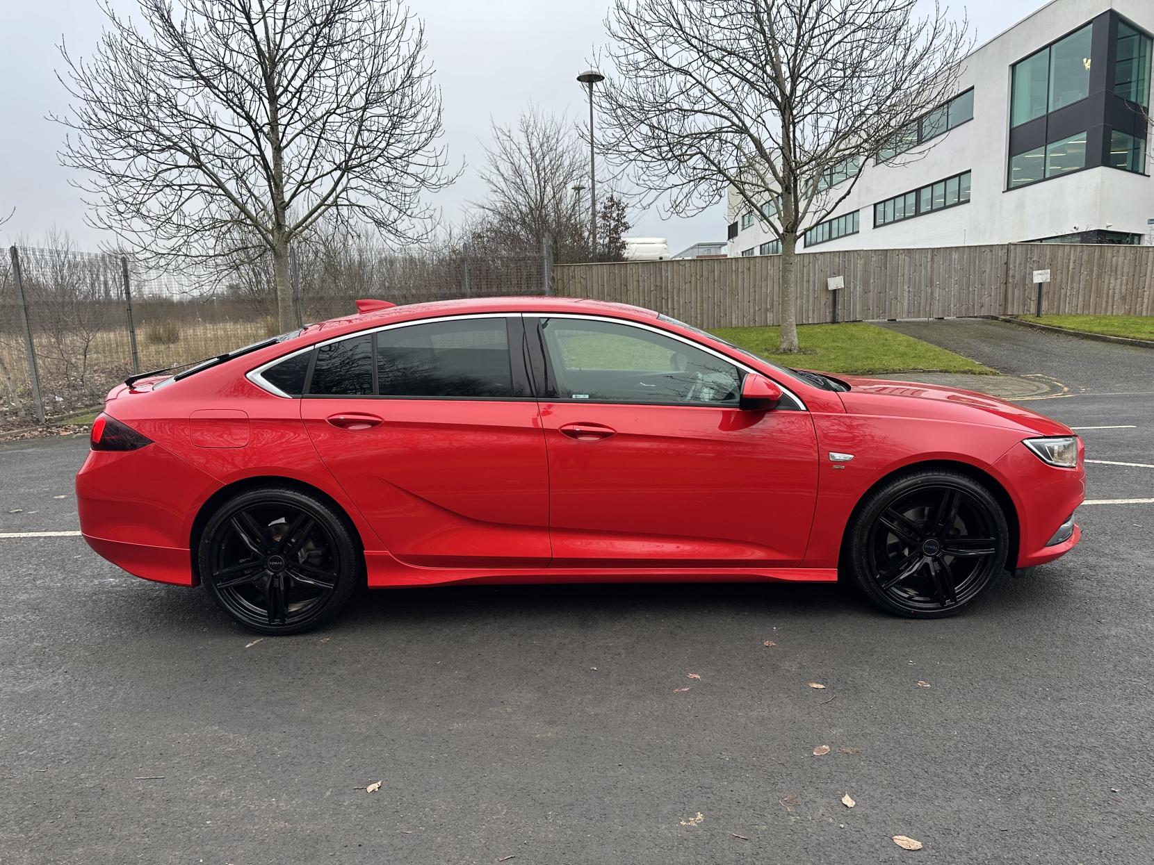 Vauxhall Insignia 2.0 Turbo D BlueInjection SRi VX Line Nav Grand Sport 5dr Diesel Manual Euro 6 (s/s) (170 ps)