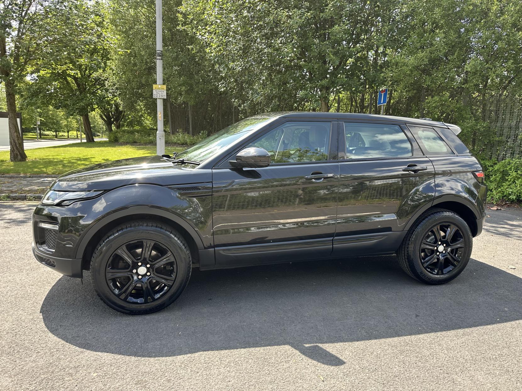 Land Rover Range Rover Evoque 2.0 eD4 SE Tech SUV 5dr Diesel Manual FWD Euro 6 (s/s) (150 ps)