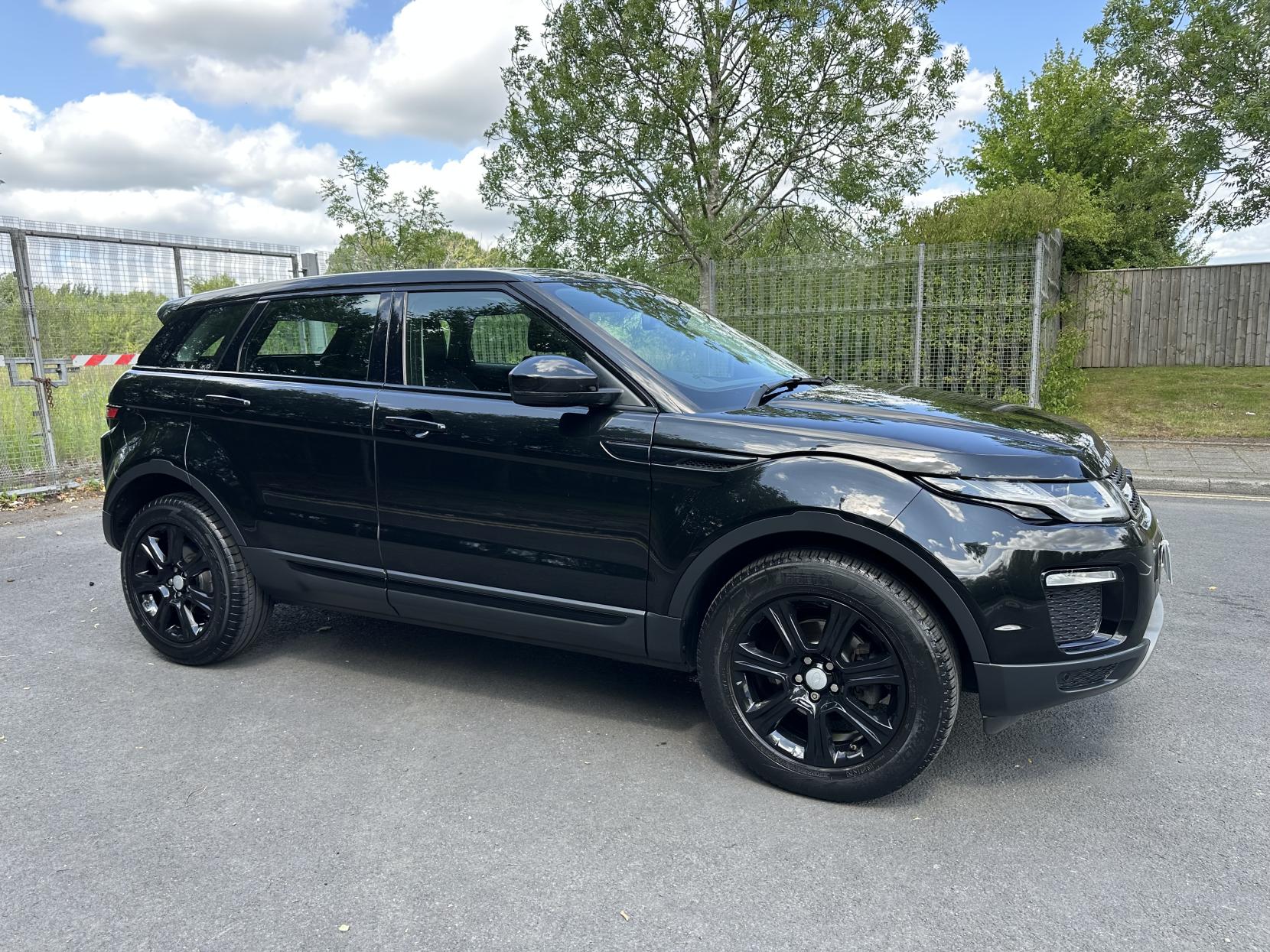 Land Rover Range Rover Evoque 2.0 eD4 SE Tech SUV 5dr Diesel Manual FWD Euro 6 (s/s) (150 ps)