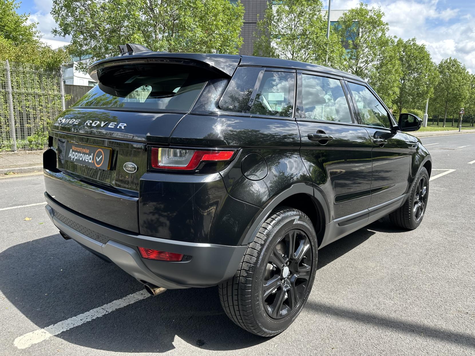 Land Rover Range Rover Evoque 2.0 eD4 SE Tech SUV 5dr Diesel Manual FWD Euro 6 (s/s) (150 ps)