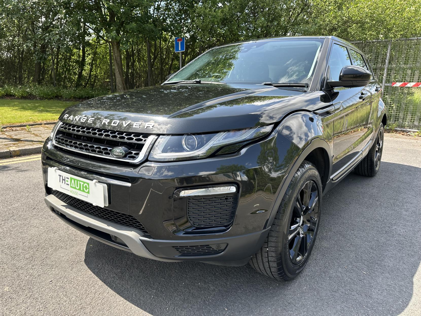 Land Rover Range Rover Evoque 2.0 eD4 SE Tech SUV 5dr Diesel Manual FWD Euro 6 (s/s) (150 ps)