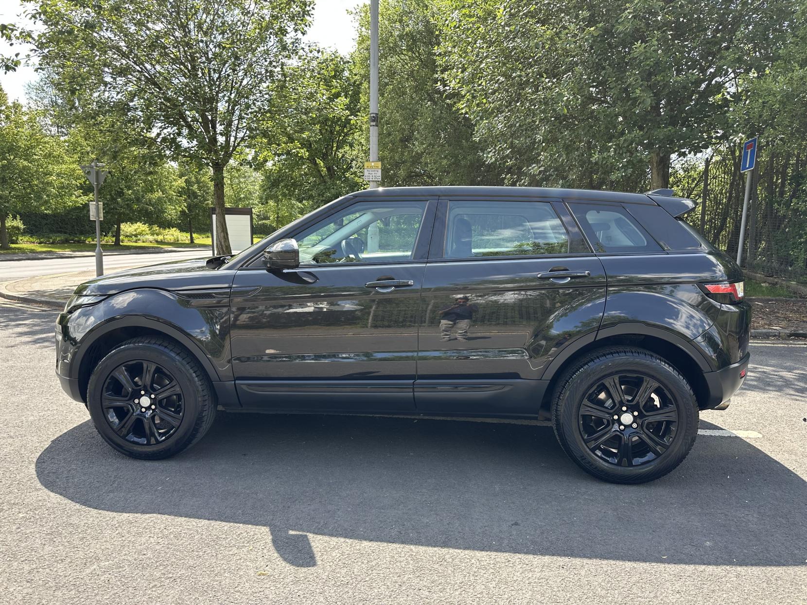 Land Rover Range Rover Evoque 2.0 eD4 SE Tech SUV 5dr Diesel Manual FWD Euro 6 (s/s) (150 ps)