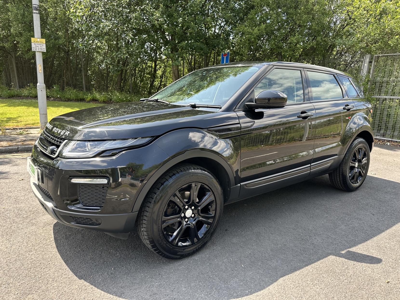 Land Rover Range Rover Evoque 2.0 eD4 SE Tech SUV 5dr Diesel Manual FWD Euro 6 (s/s) (150 ps)